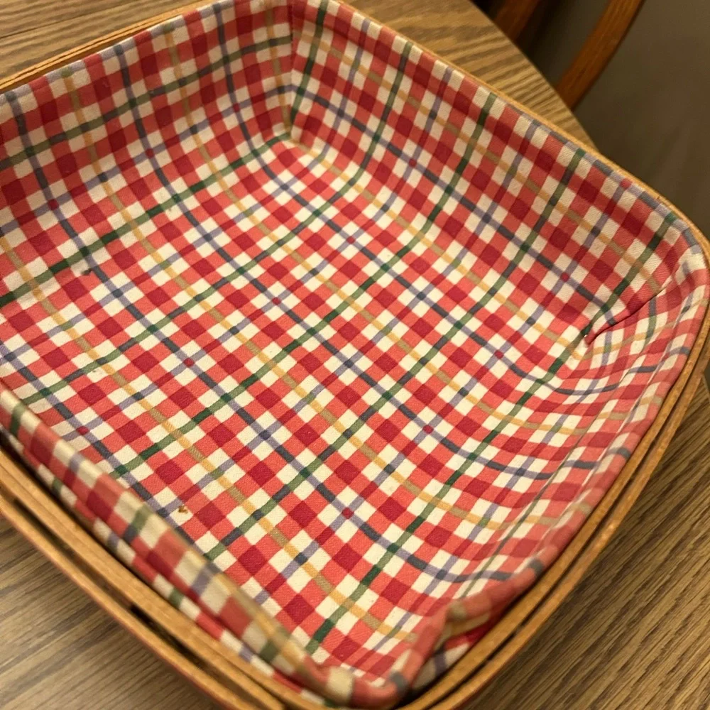 Longaberger Good Ol Summertime Picnic Pal Basket Divided with fabric Lin…